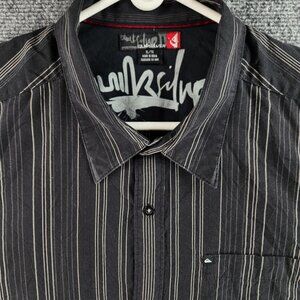 Quiksilver Men Button Up Shirt Surf Skate Black Striped XL Point Pocket Casual